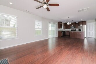 232 Pamlico Dr in Clayton, NC - Building Photo - Building Photo