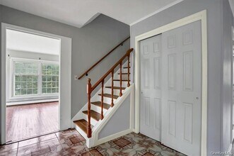 4 Ayr Rd in Chester, NY - Building Photo - Building Photo