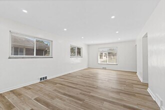 2780 St Joseph Ave in Columbus, OH - Foto de edificio - Building Photo