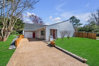 6 Sundance Pl in Newport News, VA - Foto de edificio - Building Photo