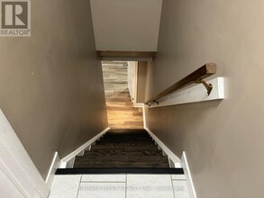 28 Langstone Crescent in Halton Hills, ON - Building Photo - Building Photo