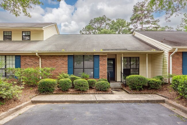 property at 95 Indigo Ln