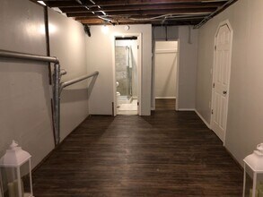 1610 NW 11th St in Oklahoma City, OK - Building Photo - Building Photo