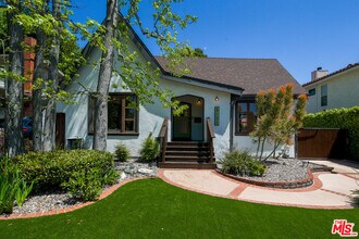 5122 Hermosa Ave in Los Angeles, CA - Building Photo - Building Photo