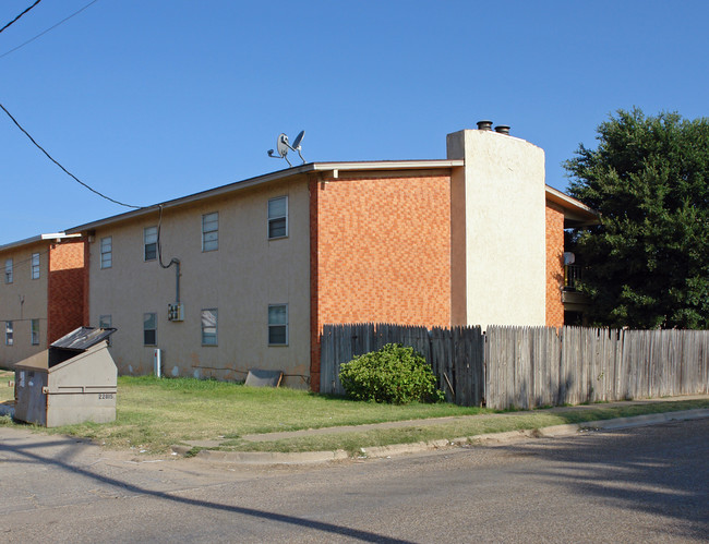 3208 Salisbury Ave in Lubbock, TX - Building Photo - Building Photo