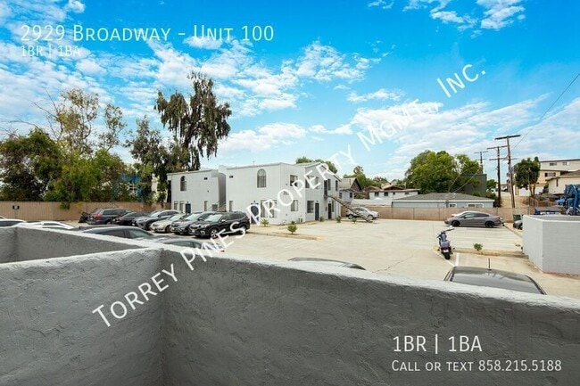 2929 Broadway in San Diego, CA - Building Photo - Building Photo