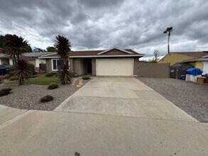 549 Danny St in El Cajon, CA - Building Photo - Building Photo