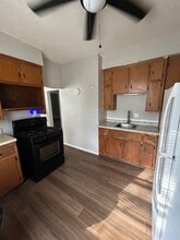 201 N 16 St in Kansas City, KS - Building Photo - Building Photo