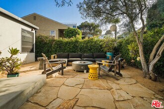 654 Hill St in Santa Monica, CA - Building Photo - Building Photo
