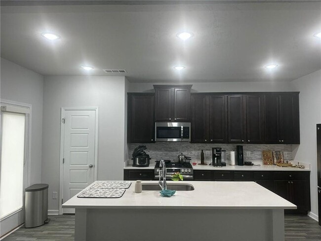 144 Briarwood Dr E in Dawsonville, GA - Building Photo - Building Photo