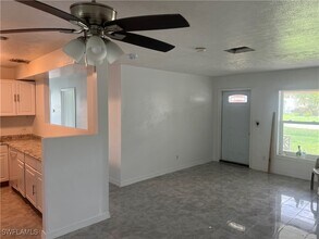 160 Brooks Rd in North Fort Myers, FL - Building Photo - Building Photo