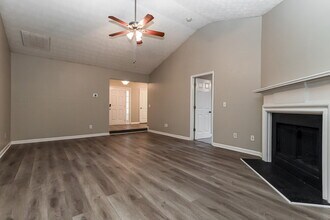 5275 Yellow Pine Dr in Mcdonough, GA - Building Photo - Building Photo