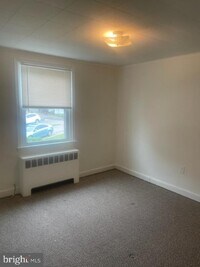 3223 Guilford St photo'