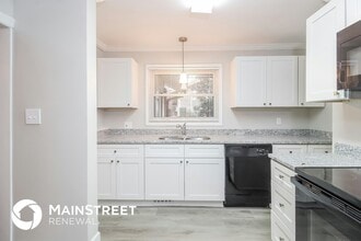 3056 Kinnamon Rd in Winston-Salem, NC - Building Photo - Building Photo