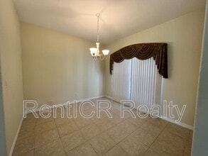 4970 Easter Terrace in North Port, FL - Foto de edificio - Building Photo