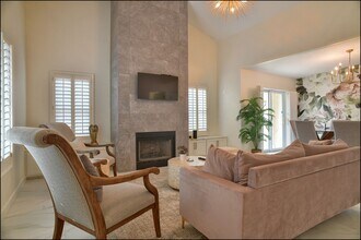 237 S Alto Mesa Dr in El Paso, TX - Building Photo - Building Photo