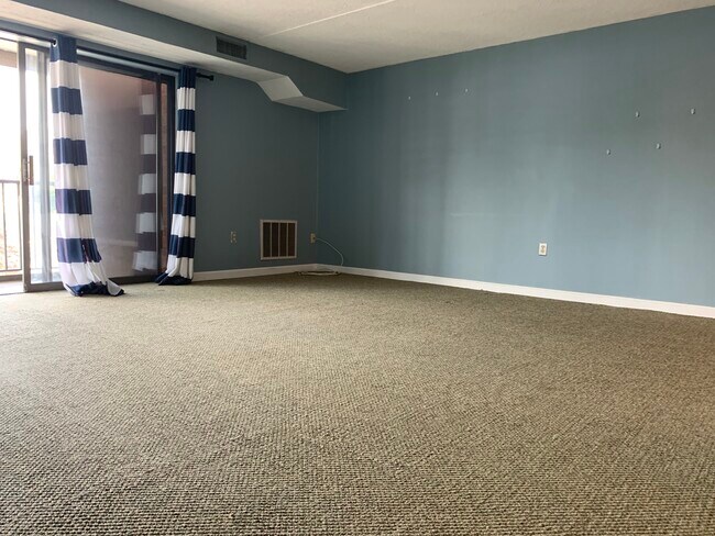 100 High St in Medford, MA - Building Photo - Building Photo