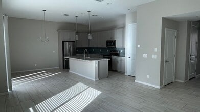 901 S Smith Rd, Unit 1037 in Tempe, AZ - Foto de edificio - Building Photo