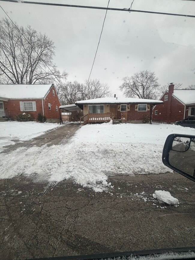 property at 9122 Orangewood Dr