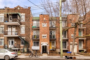 1985 Dandurand Rue in Montréal, QC - Building Photo