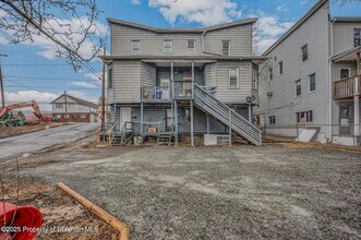 1202 Main St in Dickson City, PA - Building Photo - Building Photo