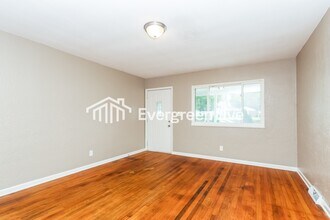 Coming Soon! in Dayton, OH - Building Photo - Building Photo