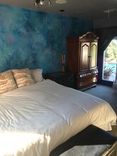 163 California Ave in Glendora, CA - Foto de edificio - Building Photo