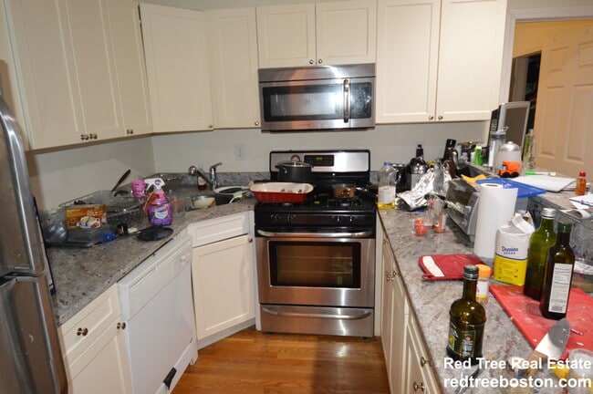 62 Egmont St in Brookline, MA - Building Photo - Building Photo