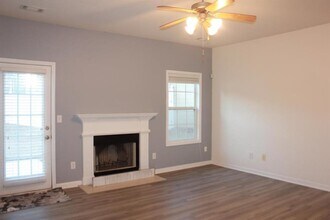 6863 Grand Hickory Dr in Braselton, GA - Building Photo - Building Photo