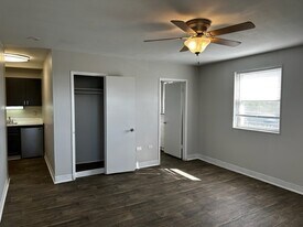Cobb House in Rock Hill, SC - Building Photo