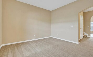16719 Cedar Crest Dr in Orlando, FL - Building Photo - Building Photo