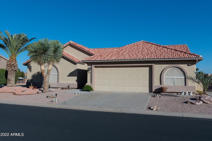 6621 S Championship Dr, Unit F49 in Chandler, AZ - Building Photo