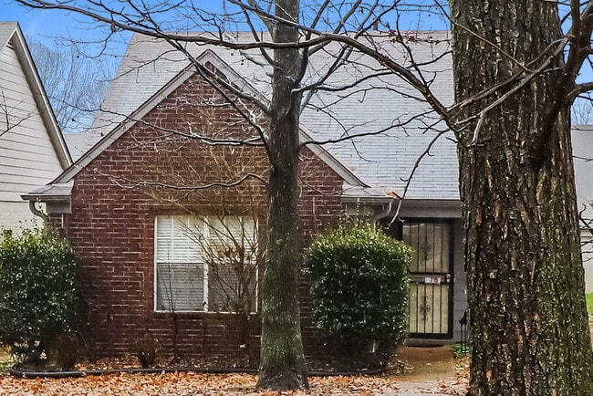 property at 1256 Whitten Rd