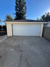 230 S Murray Ave in Azusa, CA - Building Photo - Building Photo