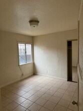 2253 S Cochran Ave, Unit 2253 in Los Angeles, CA - Building Photo - Building Photo