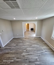 833 N Valley Ave in Olyphant, PA - Building Photo - Building Photo