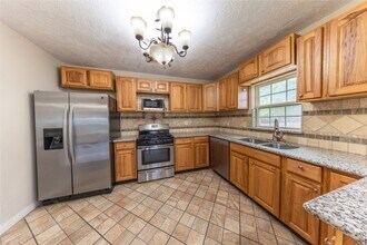 1229 W 21st St in Houston, TX - Building Photo - Building Photo