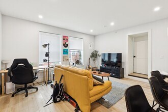 3849 Lancaster Ave, Unit 302 in Philadelphia, PA - Foto de edificio - Building Photo