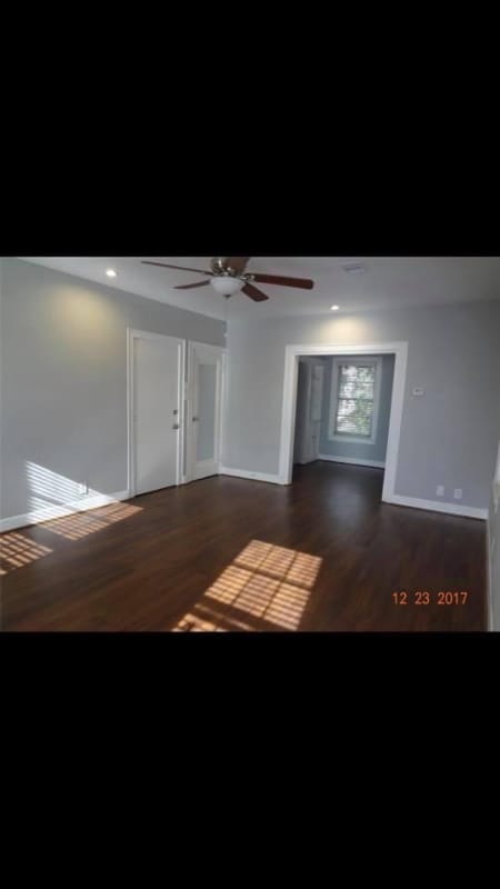 property at 914 20th St