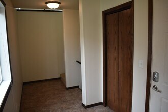 453 E Foxtail Dr in West Fargo, ND - Building Photo - Building Photo