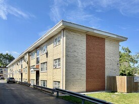 3820 25th Ave in Schiller Park, IL - Building Photo