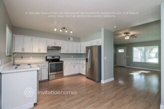 2926 E Escondido Ave in Mesa, AZ - Foto de edificio - Building Photo