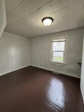 215 S Scott St in Warsaw, IN - Building Photo - Building Photo