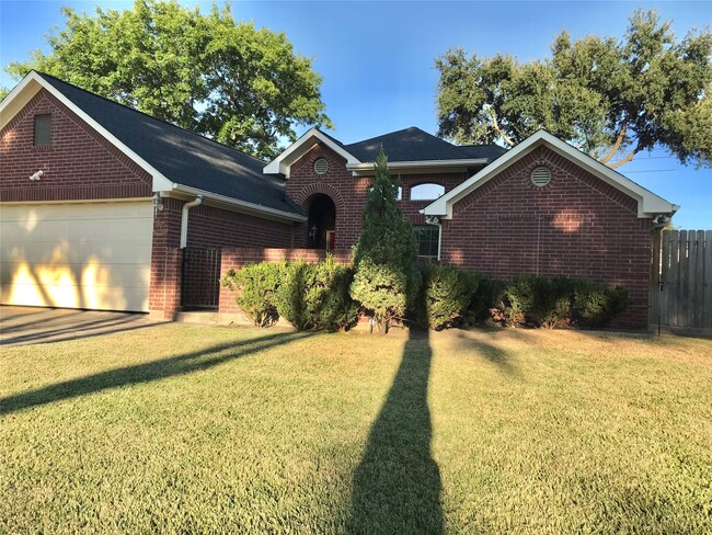 2310 Townhall Ln