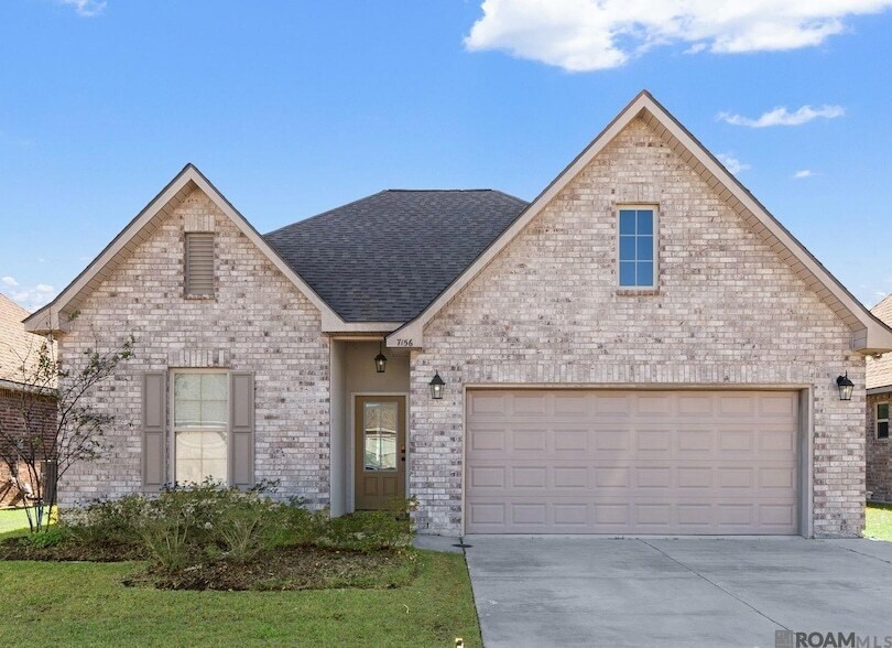 7156 Kenilworth Crossing Ave in Baton Rouge, LA - Building Photo