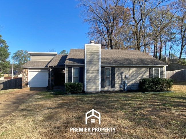 property at 4251 Beechcliff Ln