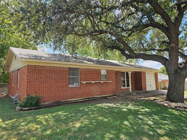6213 Dodson Terrace in Fort Worth, TX - Building Photo - Building Photo