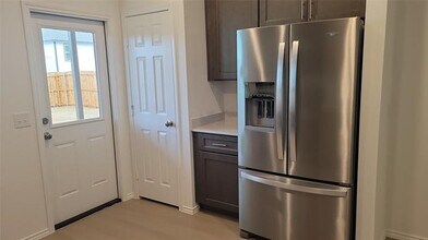 2416 Castlebar Dr in Princeton, TX - Building Photo - Building Photo