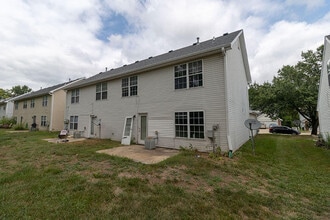 304 Nikki Way in Columbia, MO - Building Photo - Building Photo