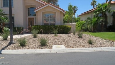 2925 Sunstone St in Las Vegas, NV - Building Photo - Building Photo